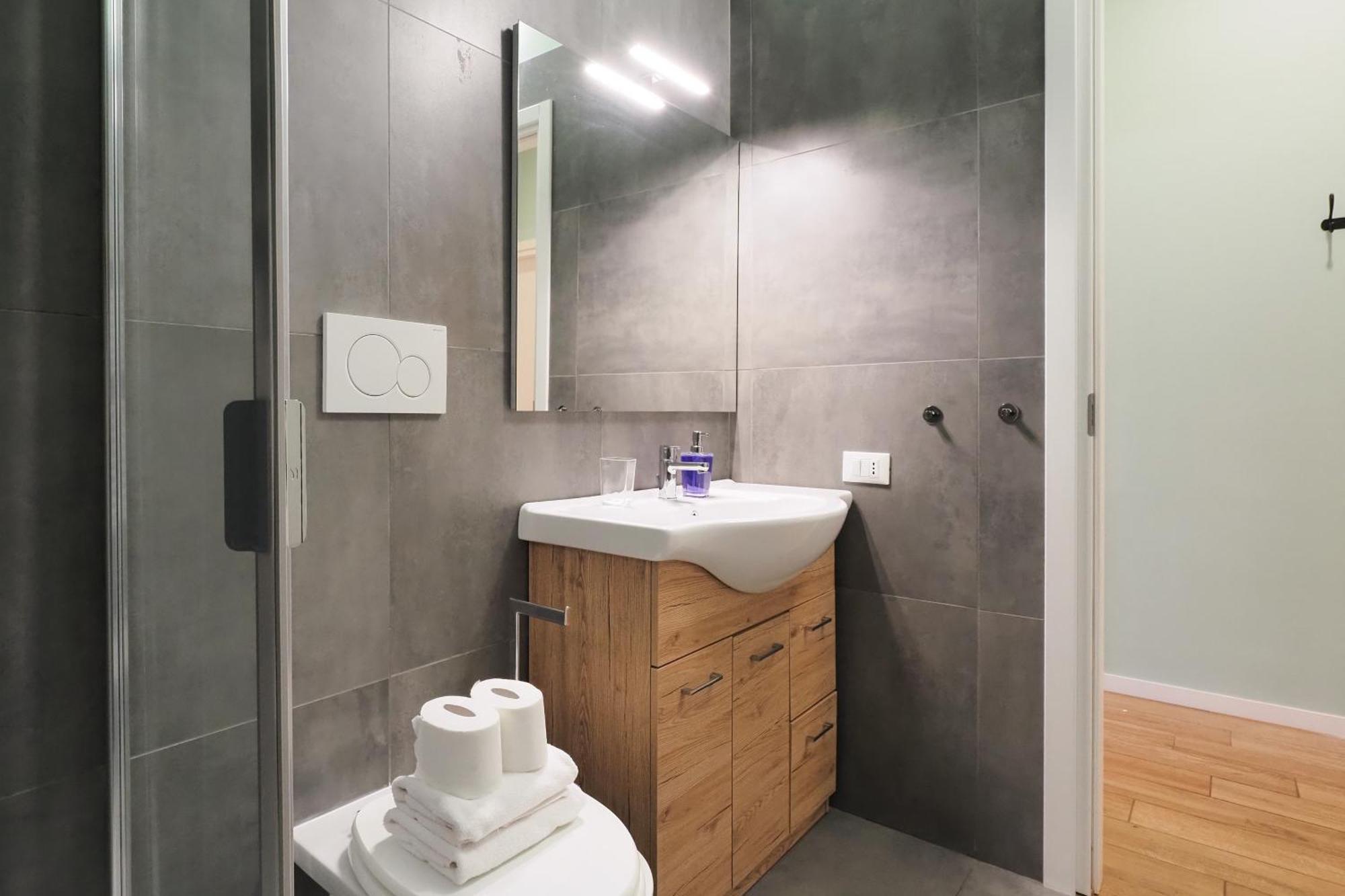 Primopiano - Ortles Appartement Milaan Buitenkant foto